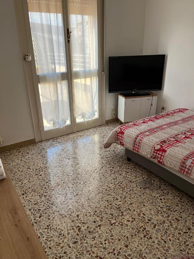 App Di Myro Apartment Reggio Emilia Ngoại thất bức ảnh